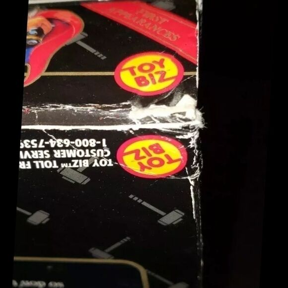 Thor 1998 Toy Biz Action Marvel Comics Figure New - Picture 3 of 8